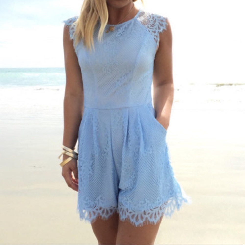L’Atiste by Amy Size M Lace Overlay Romper Waist 28”